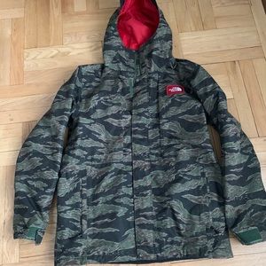 Men’s North Face Ski/Snowboard Jacket